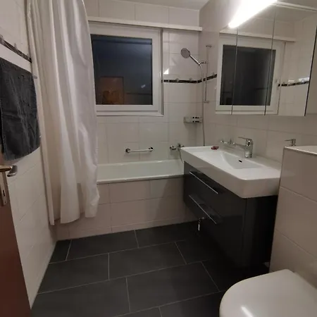 Centrally Located In Appartement Davos